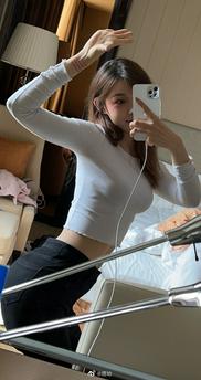痞幼：等我谈恋爱了 我睡觉我都画着妆 ​​​​