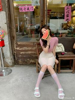 Guoyi_陳：吃西瓜的季节来咯