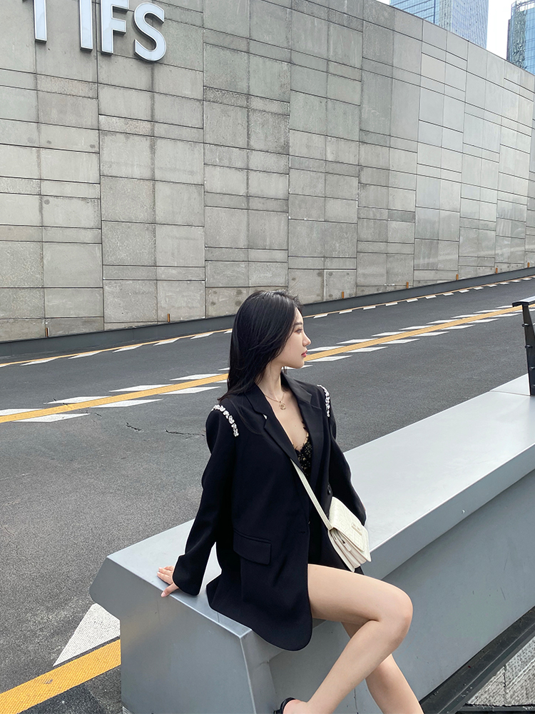 M900黑色西装外套女春秋2021新款秋季早秋西服高级感设计感小众