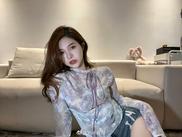 Yuri睿哥 人分两种 是你和不是你 时间分两种 有你和没你 ​​​​