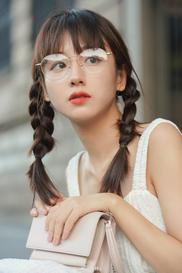 顾林X 人生是条无名的河，是深是浅都要过。