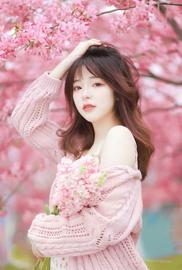 2022最火网名唯美清纯户外摄影女孩图片