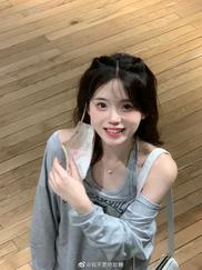 我不要吃软糖 我爱北京！ 气候舒服美女超多，秋天要再去一次！ ​​​​