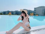 SNH48-颜沁你还看 你丫再看我 我就把你吃了!别动 我咬一口。