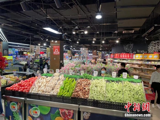 昨晚不少北京人忙买菜：企业销量激增，纷纷深夜回应