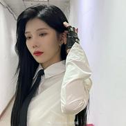 SNH48-沈梦瑶撩头发的过程… ​​​​