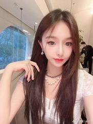 黛黛儿baby 抱抱自己 睡觉觉 ​​​​