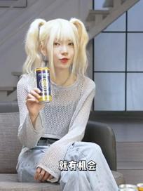 jinx周：第一次早上6点蹦迪，妙啊 