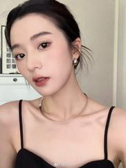 梁夹心许多事不去经历都不会懂得，一腔热情好像被消磨殆尽