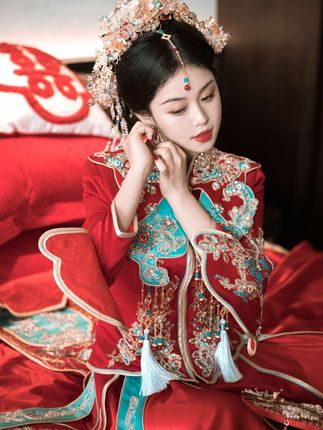 小嘟娜donna：为人妻一周年#中式婚礼 #中式嫁衣
