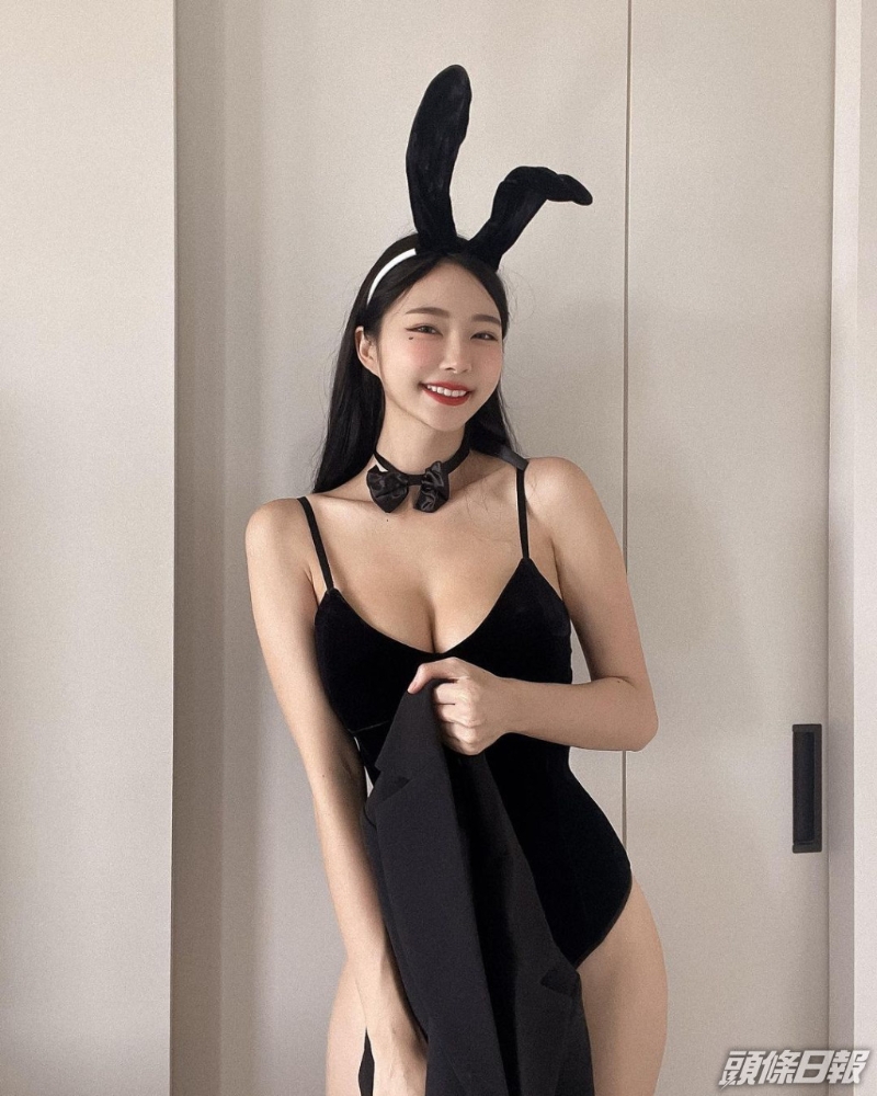 林映晖 去年万圣节扮兔女郎劲性感。