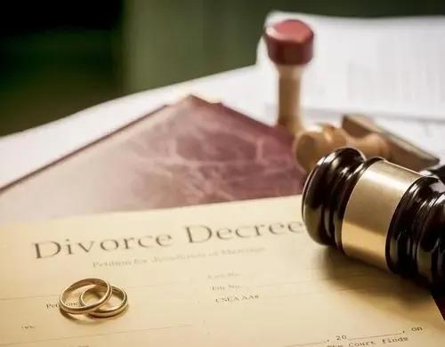 起诉离婚流程和费用