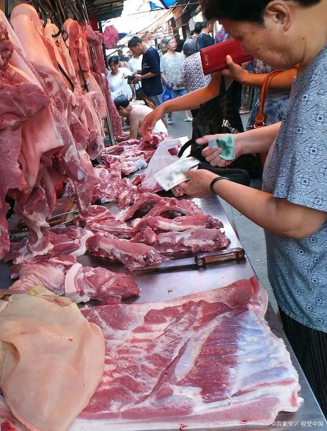 猪肉价格大降超40%
