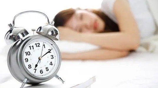 最佳睡眠时长真的是8小时?