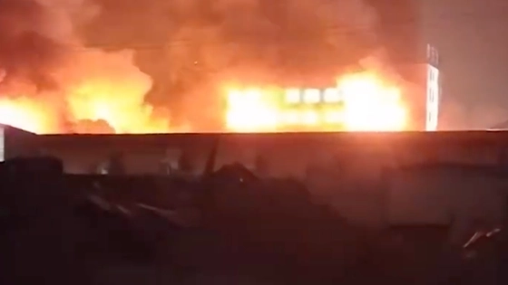 江苏无锡一纺织厂起火致7人死亡