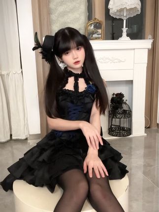 落英酱：#甜酷 #Lolita#反差@英酱很乖