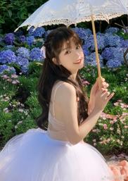 泡芙会膨胀 属于花花的季节