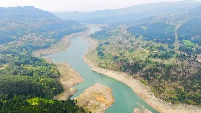 四川一地严重缺水 已限压供水