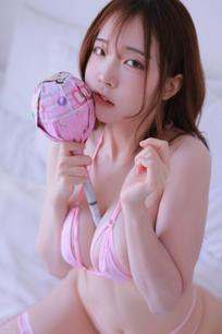 MomoRina今天也是对美女心动的一天。