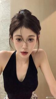 77yy-66时钟走着走着的会累！何况是一颗心