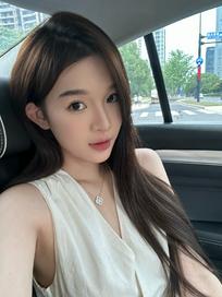 黄皙迩 靠近我就是晴天