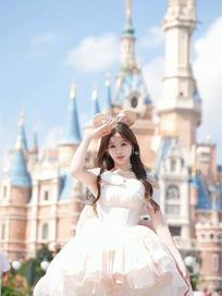 小萌子：永远相信童话 公主回城堡了#迪士尼在逃公主 #lolita #甜妹