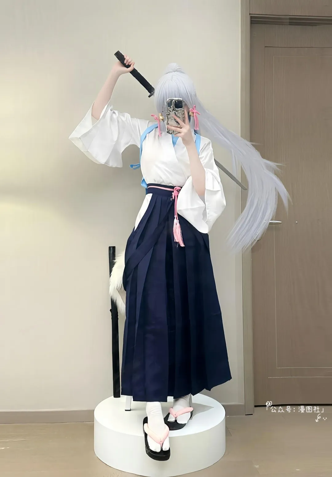 小u梨 原神｜神里绫华cos 自拍试衣壁纸