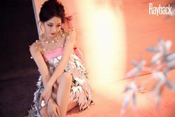 迪丽热巴 立白直播礼服 - Yanina 2024秋冬定制系列 珠宝 - MIKIMOTO 鞋 - Jimmy Choo