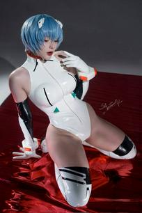 SaiWestwoodCOSPLAY图赏：乌克兰正妹COS《EVA》绫波丽