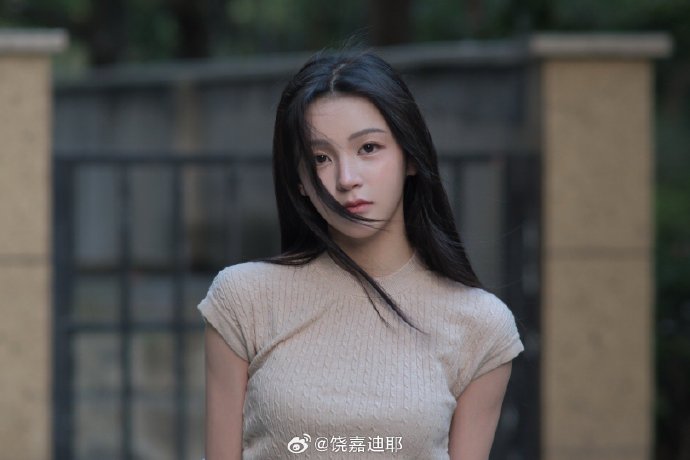 饶嘉迪最近有什么好听的歌吗 #嘉急快迪##周四放风时刻# ​​​