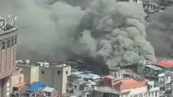 广州一批发市场发生火灾