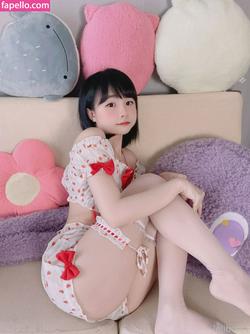 LoliBurin爱能克服远距离，多远都要在一起。 fapello.com