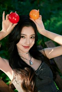 angelababy 身穿PRIVATE POLICY 2024