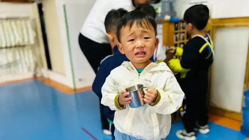 幼儿园开学“哇”声一片