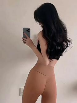 奶嘴：#这谁顶得住啊 #完美身材 #大长腿