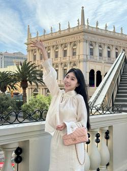 婉晴宝贝：小小澳门拿下。#拉斯维加斯#澳门 #松弛感 #美国