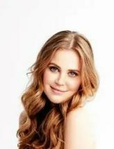 Angelina Robihood