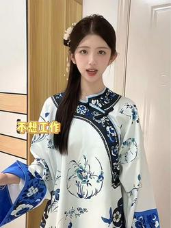 迷你鸭：《行止由心的陛下》#甜妹 #电子奸臣 #汉服 #清汉女 #早说你不喜欢甜妹啊