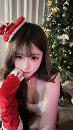猫九酱Sakura：祈愿每个冬天 你都在我身边.#乖巧