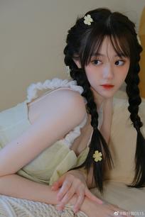 陈仟钰 出门吃饭 有被热到[开学季] ​​​