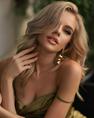 Anastasia Klepnjova不如你放过我，我也放过你。