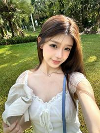 苦瓜又饿了：一些碎碎照片 你们都放学没(｡ì _ í｡)#foyou #plog #inmyfeelings