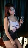 秀人网美七Mia2024女孩子一定要明白，独立才是快乐之本，不论精神还是物质。