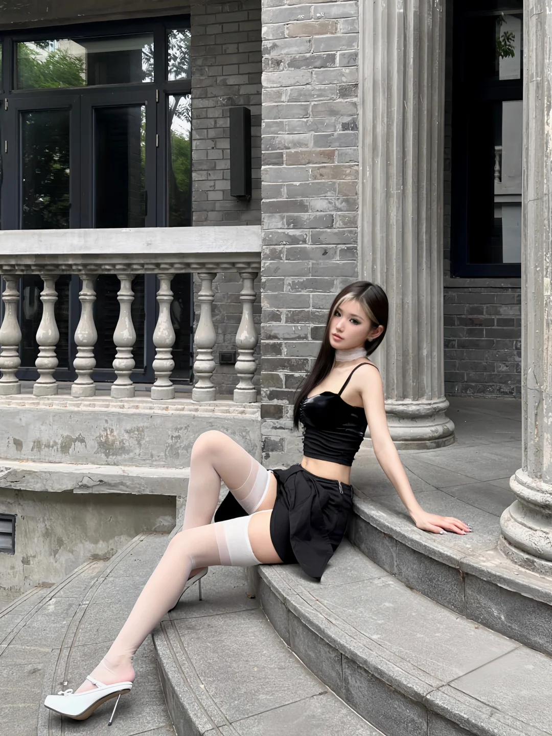Miuny 颐和公馆躺躺#拍照姿势  #Ootd - 小红书