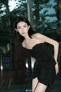 周千筱你要是透过我的眼睛看世界，那么，山水温柔，你也温柔。