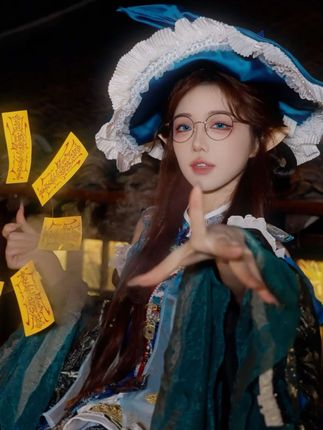 蛋挞小屁孩：oi 小鬼 被我咬上一口可能会哭的哦#小僵尸
