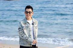 任贤齐方否认买下青岛一条街房产