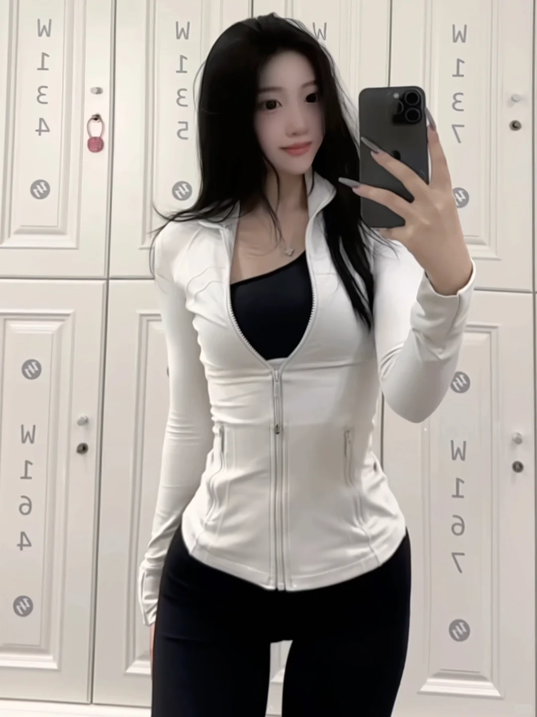 红啊红 说你能做到的 做你说过的#撸铁女孩 #厦门 #健身穿搭 #健身私教 - 小红书