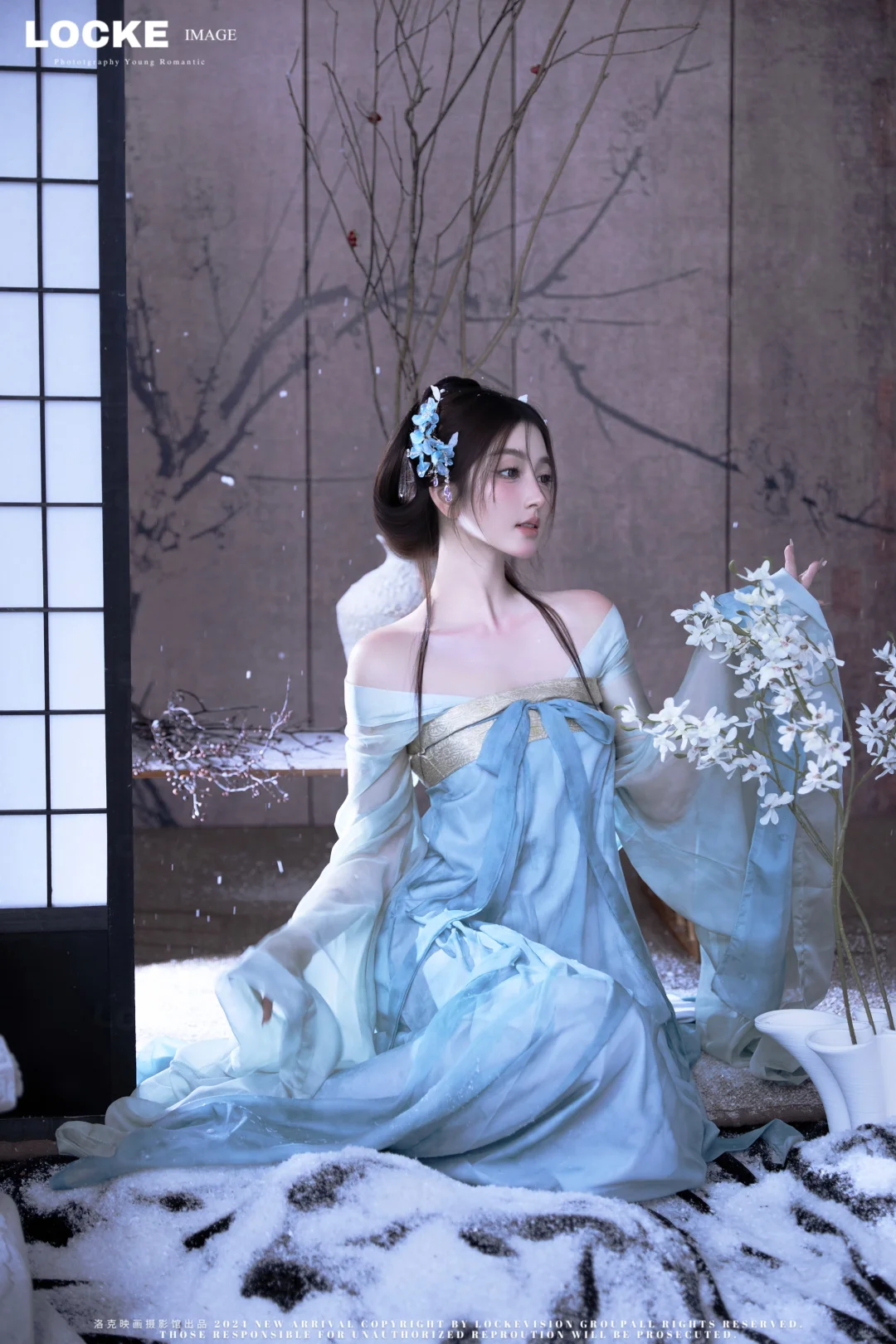 洛克映画摄影馆 檐上三千雪新中式清冷氛围感雪景写真 - 小红书