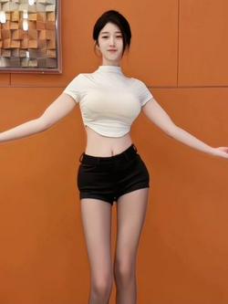 想静静吖：喜欢哪一套 #浅跳一下 #扭一扭 #完美身材